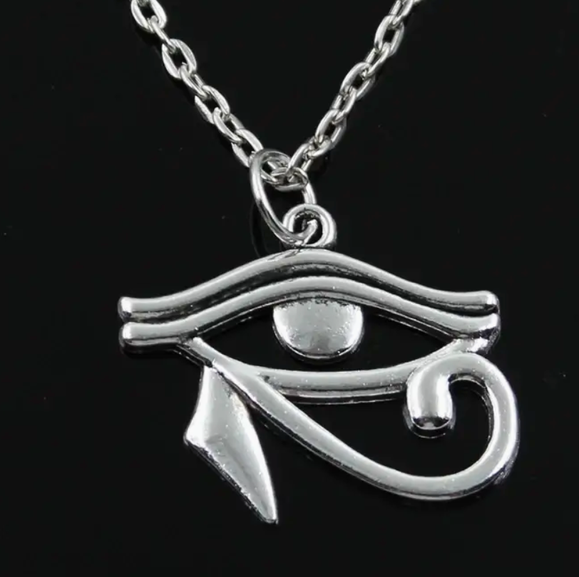 Egyptian Antique Silver Color Eye Of Horus Pendant Necklace