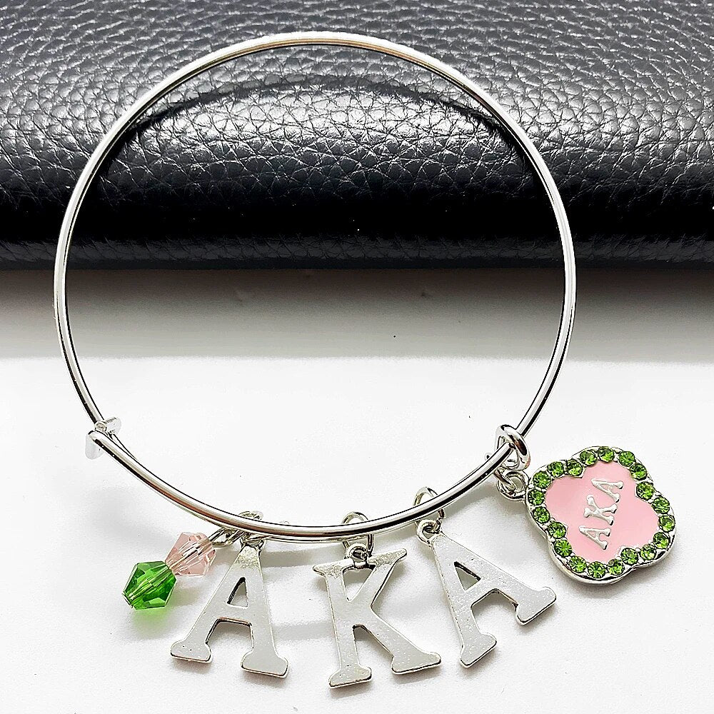 Aka pandora store bracelet